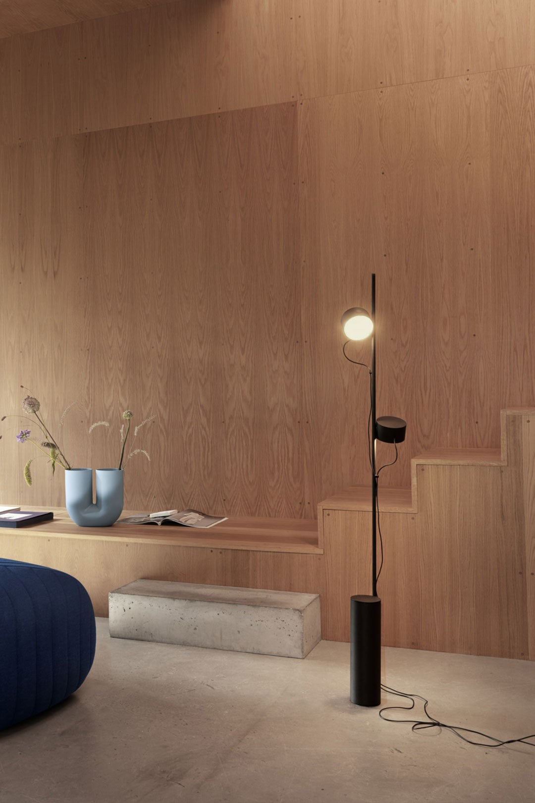 Lámpara de pie POST