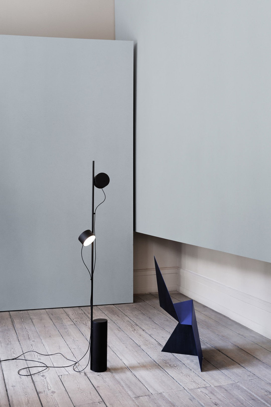 Lámpara de pie POST