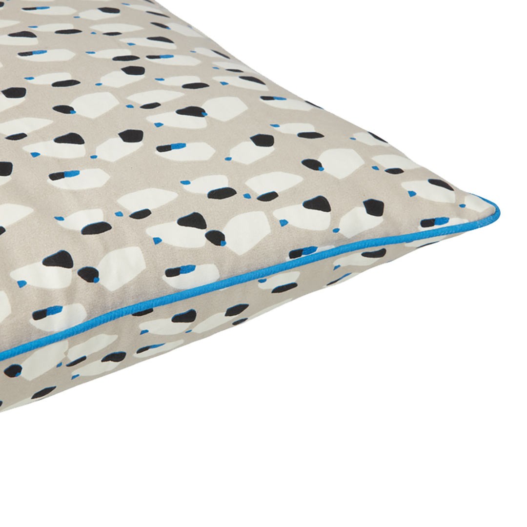 cojin--spotted-grey-1814