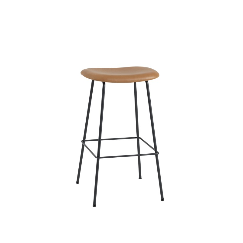 Bar chair with upholstered fiber Muuto