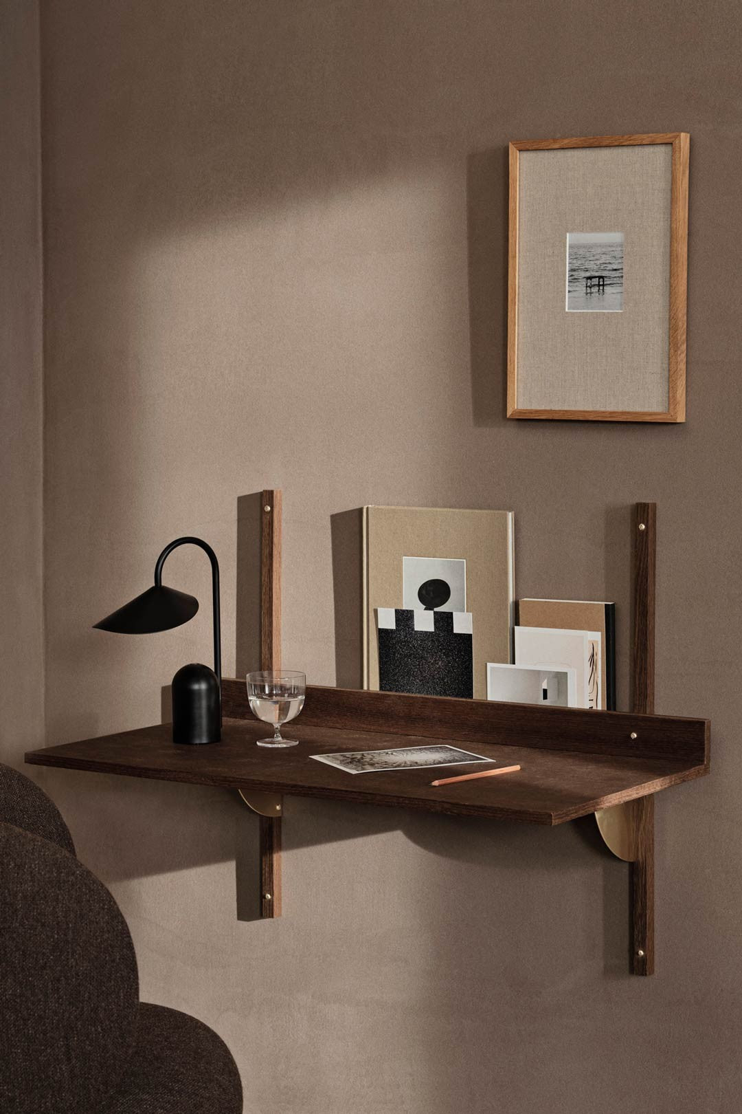 ESTANTERÍA SECTOR FERM LIVING