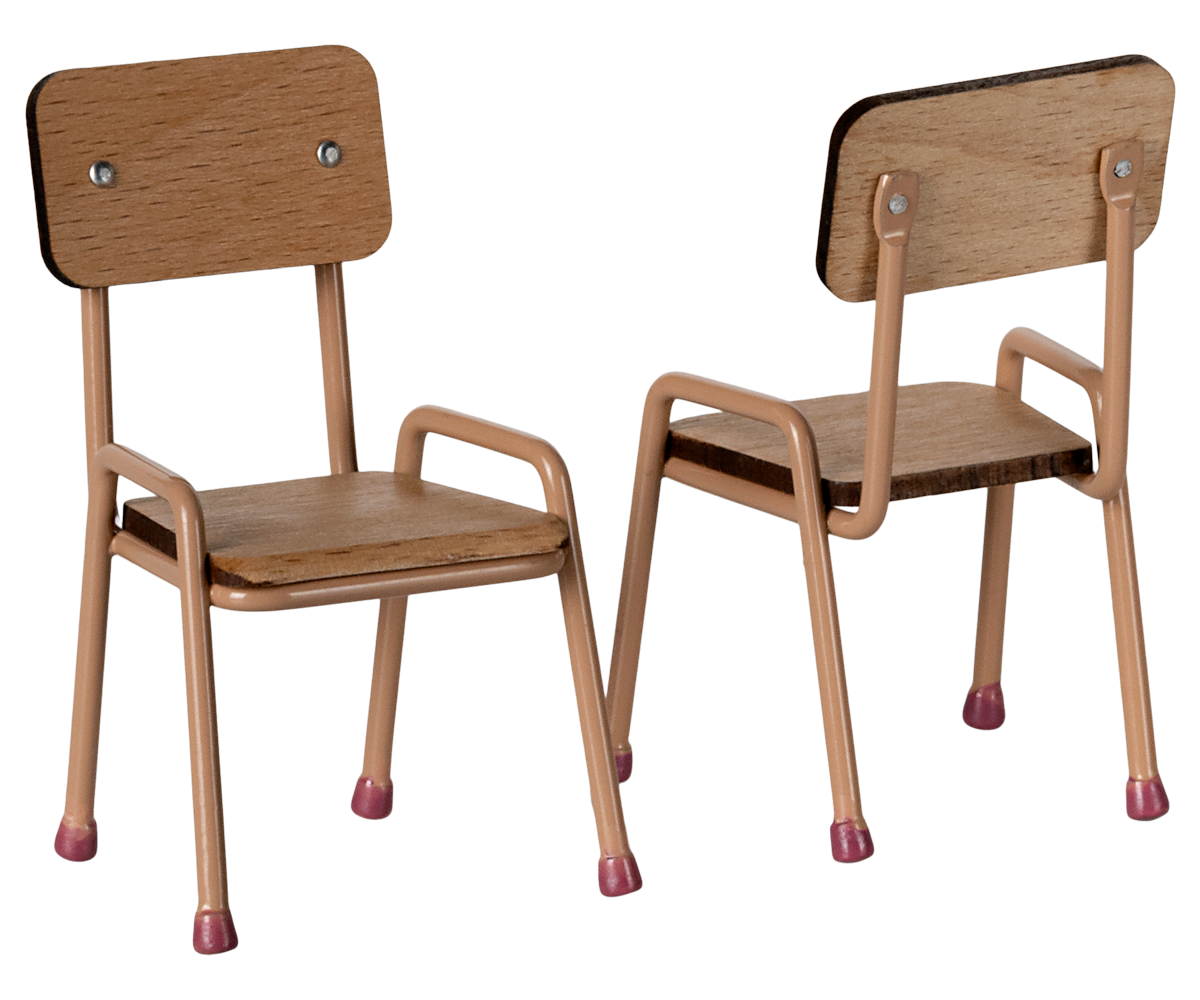 Juego de mesa y silla, Ratón