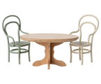 Mesita de café oval, ratón