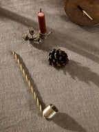 Apagavelas Twist – Latón