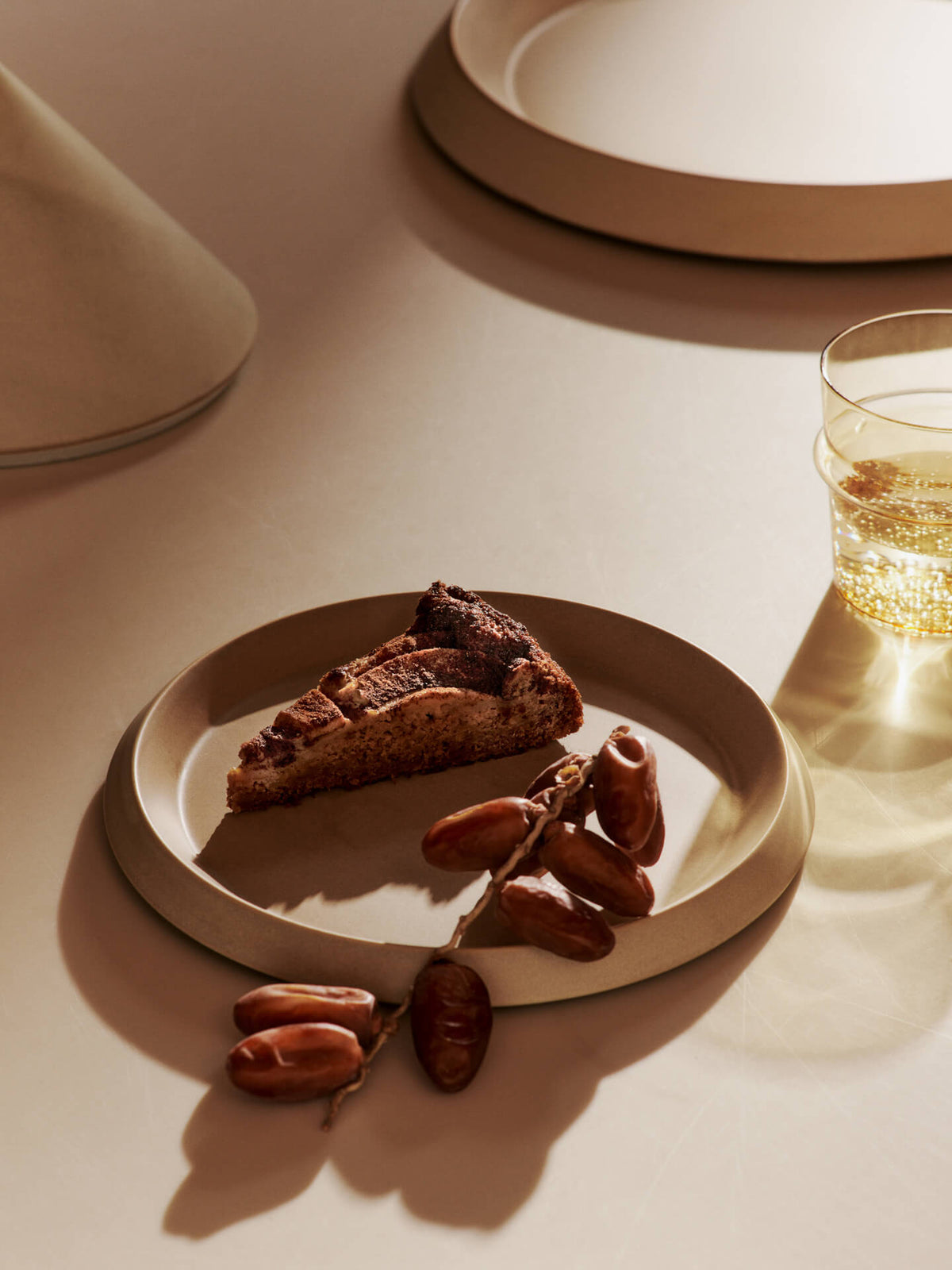 Plato de postre Erena – D22 – Crema