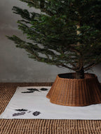 Faldón trenzado para árbol de Navidad – Natural