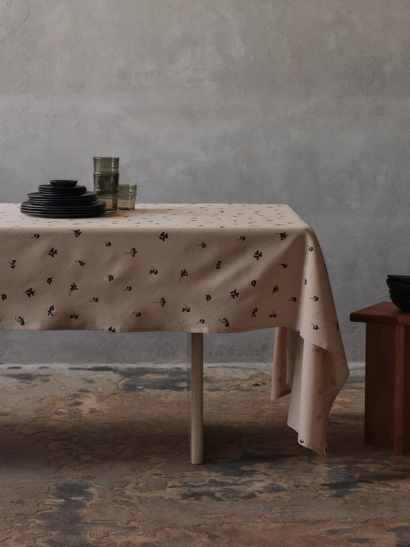 Mantel Baies – Natural/Chocolate Oscuro