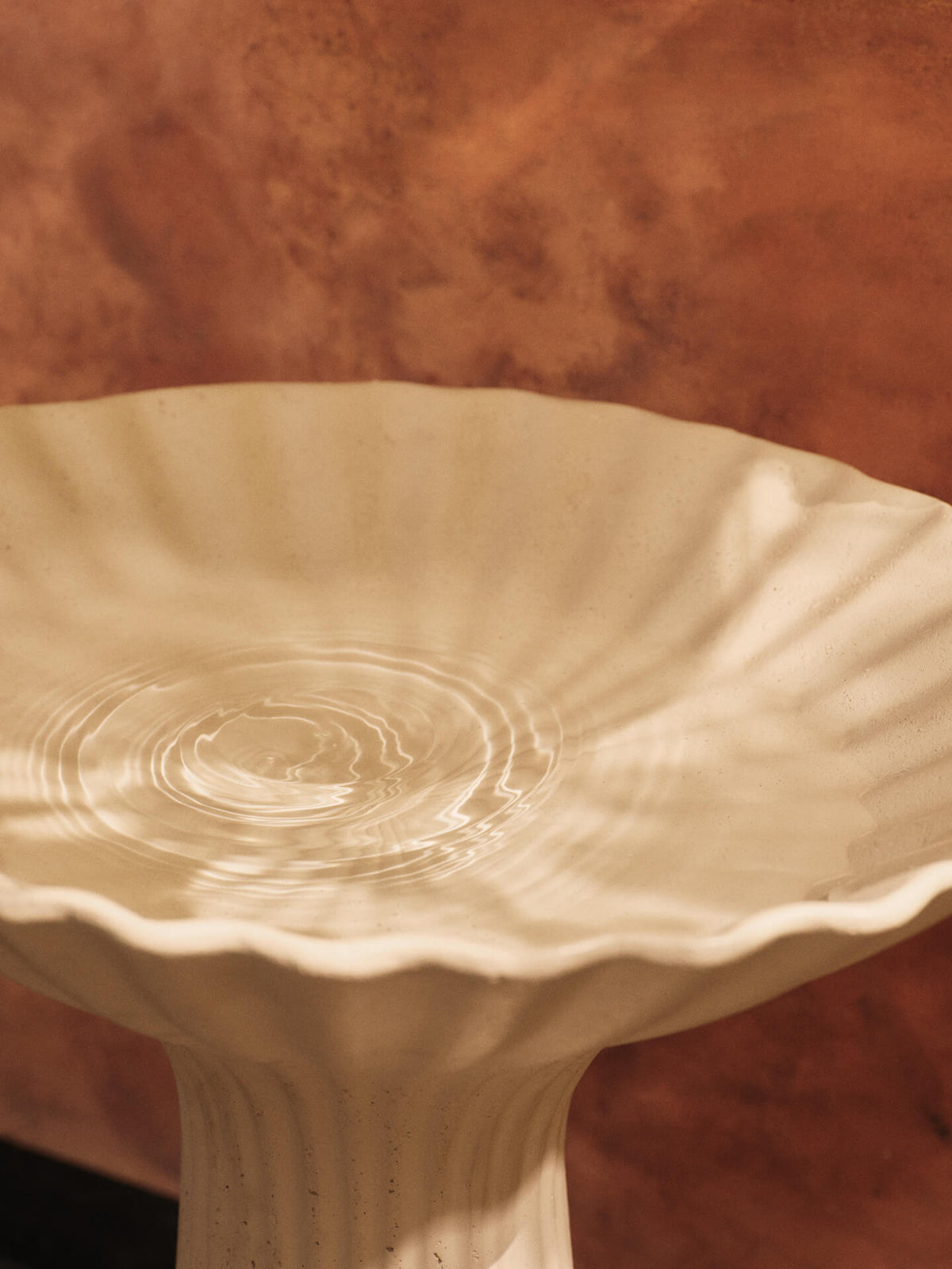 Cuenco pedestal Fountain – Marfil