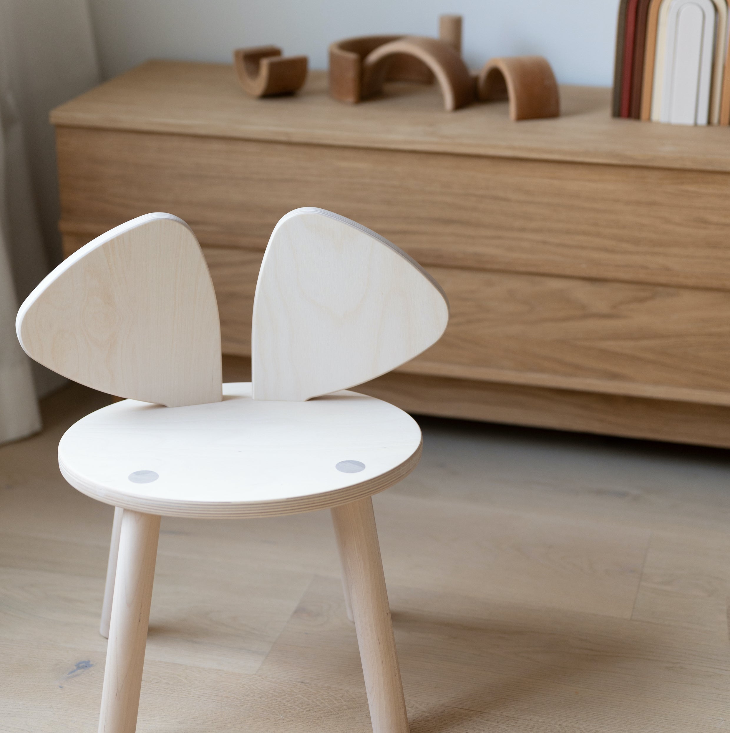 Gray Chair | Mouse