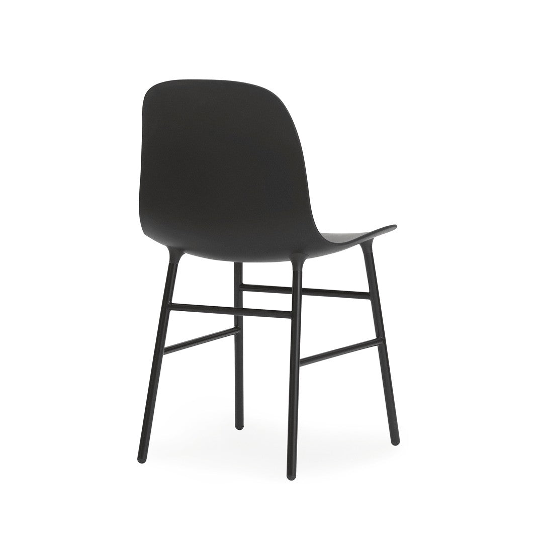 silla-form-negra-patas-acero-2949