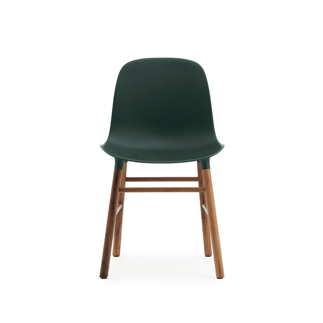 silla-form-verde-patas-nogal-2957
