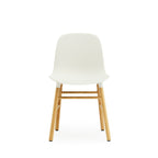 silla-blanca-patas-roble--form-2959