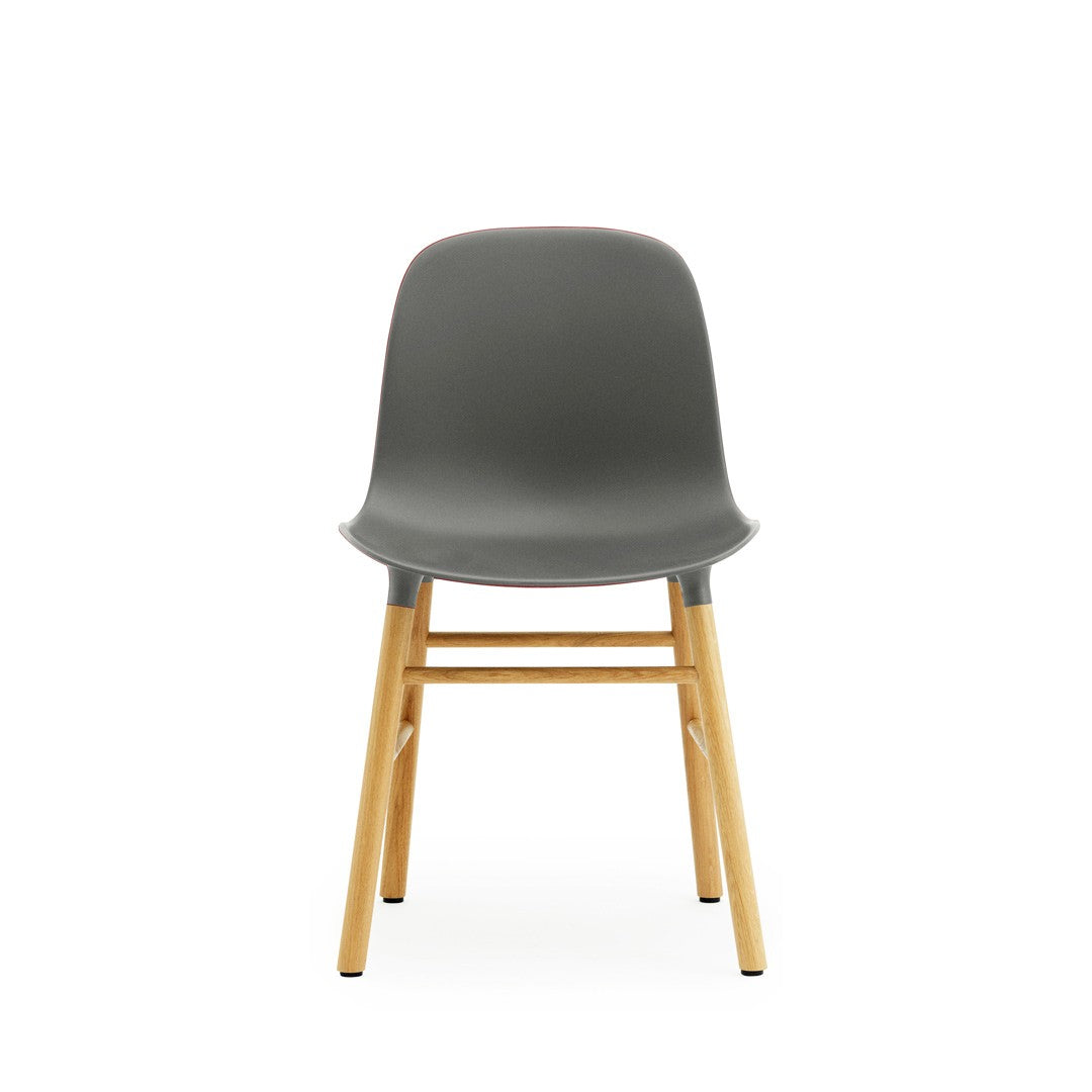 silla-form-gris-patas-roble-2960