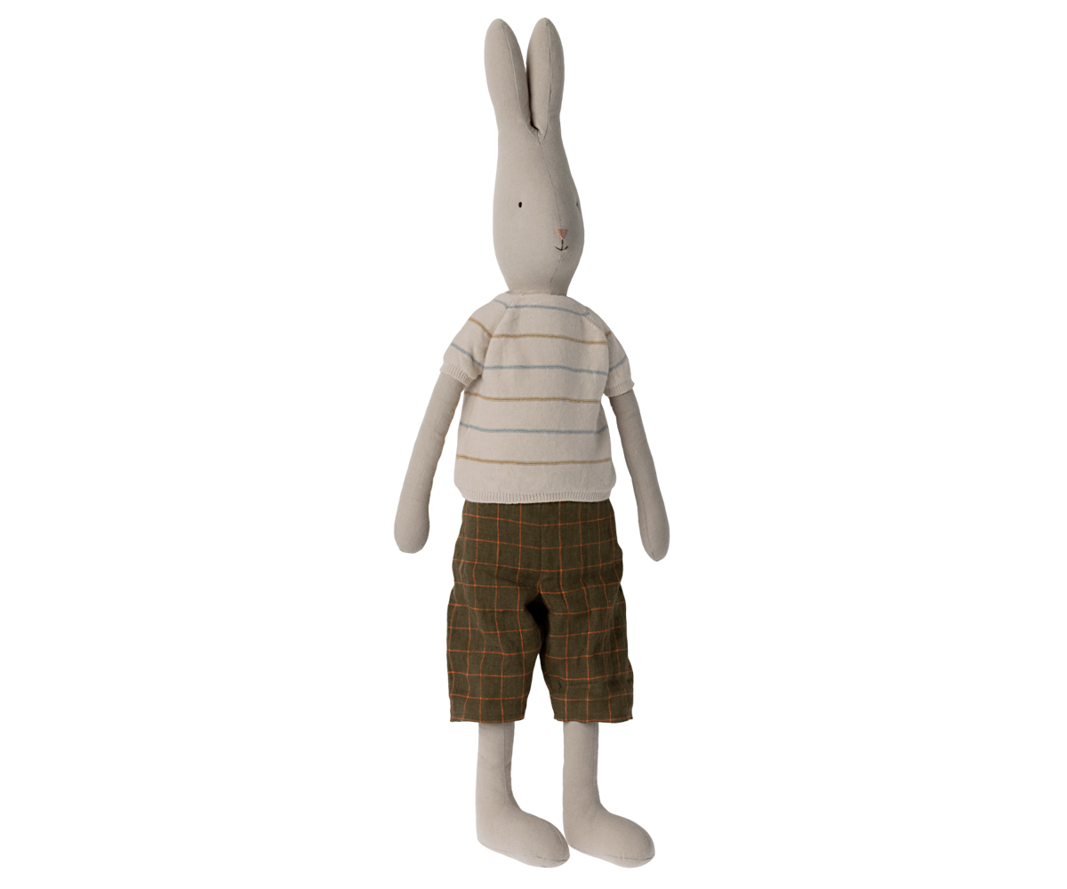 Conejo talla 5, Pantalones y suéter tejido