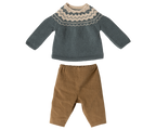 Pantalones y jerséis de punto, Talla 5