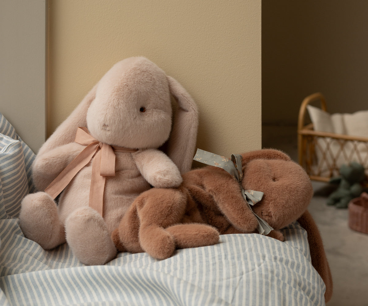 Conejito durmiente de peluche, Pequeño