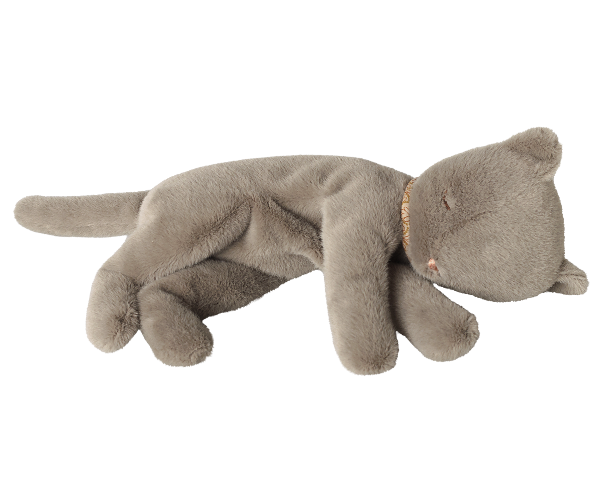 Gatito de peluche dormido, Mediano - Maileg