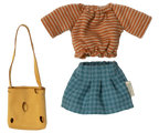 Ropa para ratón, Mamá ratón