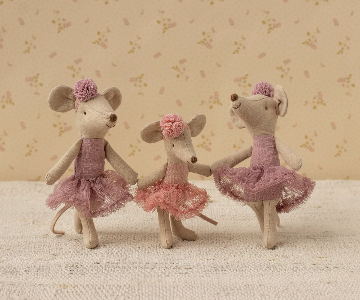 Ratón bailarina, Hermana mayor
