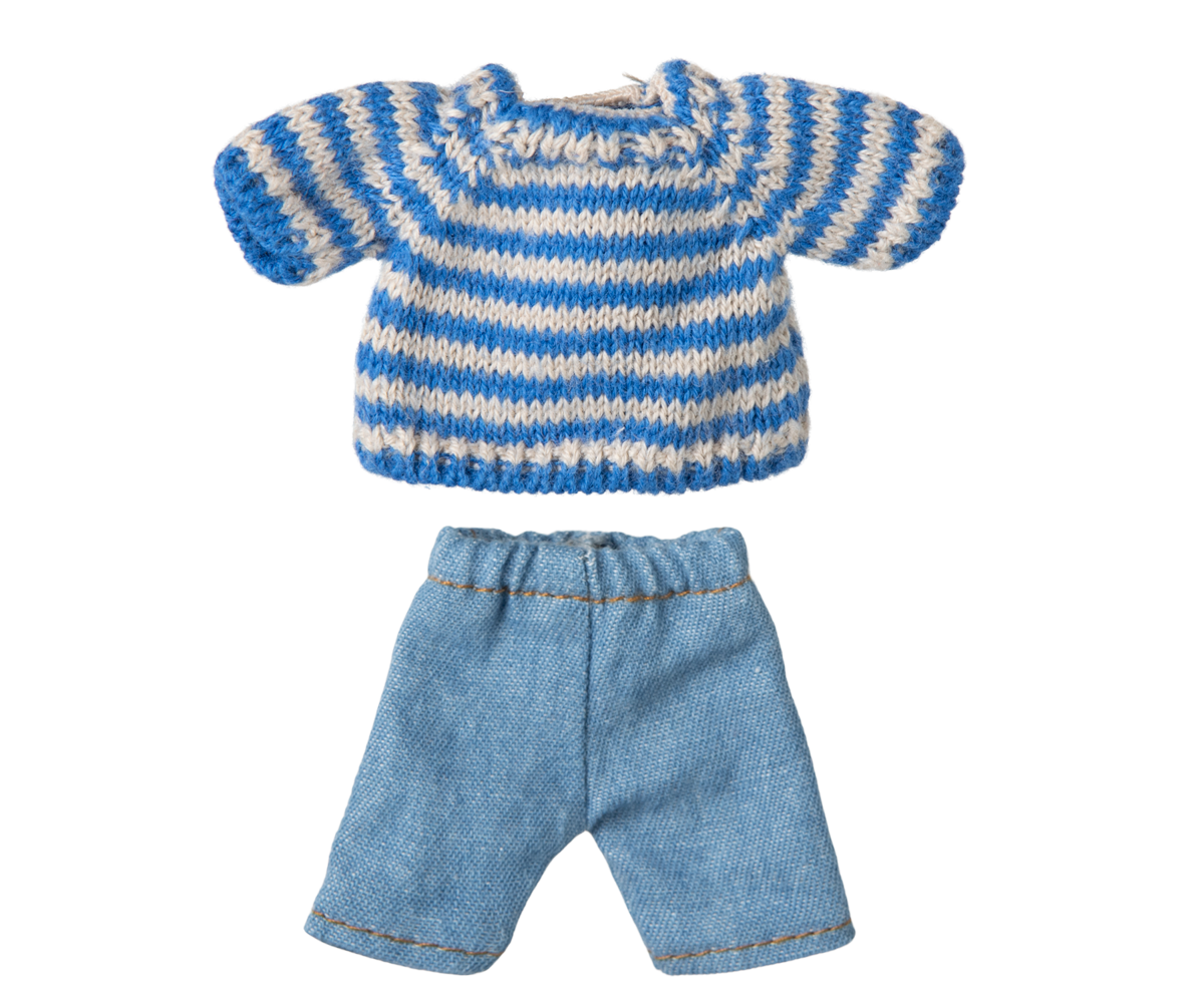 Jersey y pantalones de punto, Ratón hermano mayor