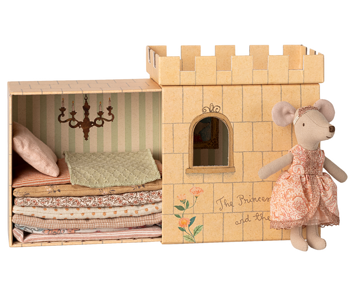 La princesa y el guisante, hermana mayor ratón