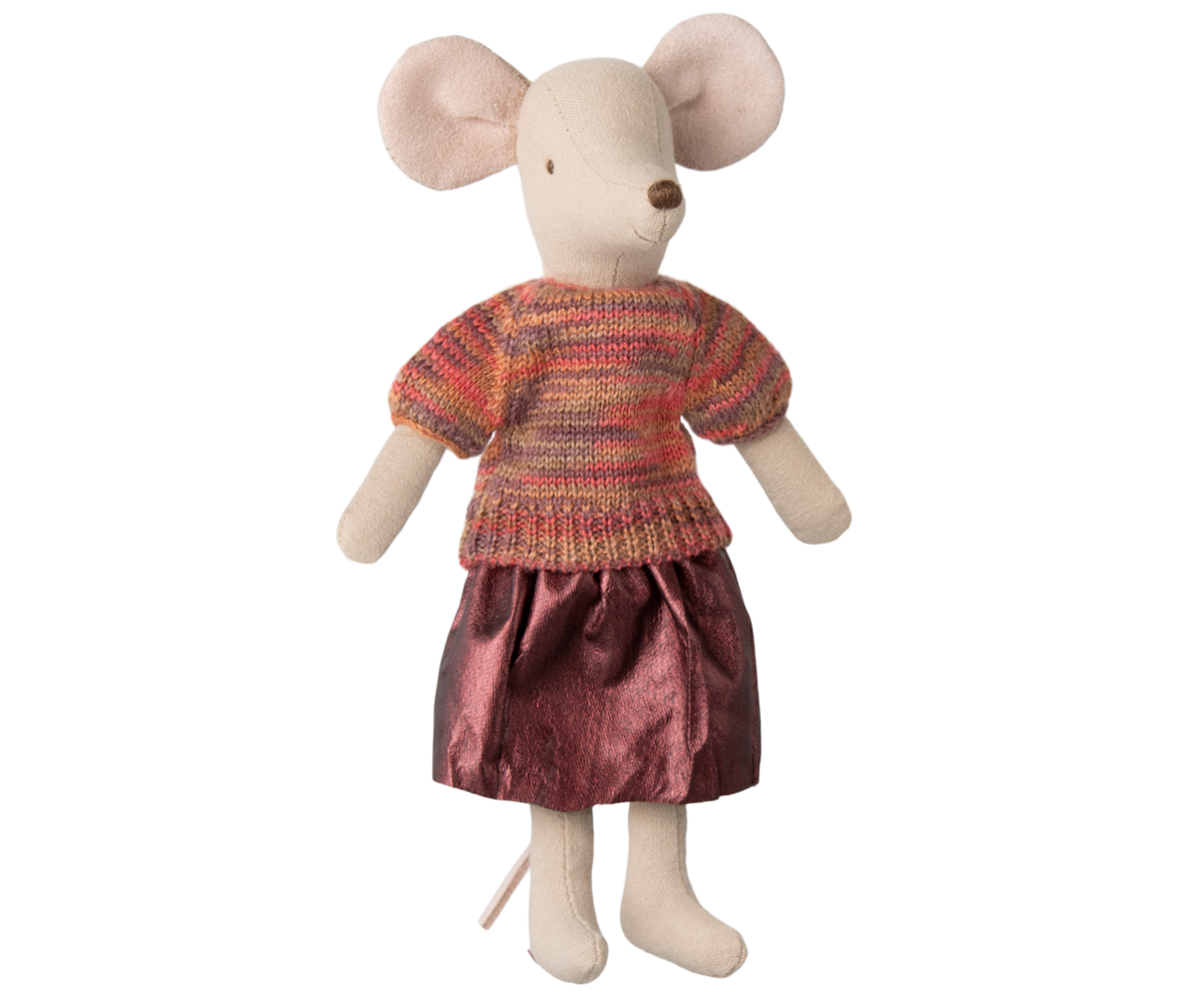 Falda y blusa de punto, Mamá ratón