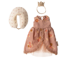 Vestido de reina, Mamá ratona