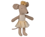 Ratona bailarina, Hermana pequeña