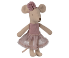 Ratona bailarina, Hermana pequeña