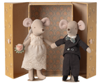 Pareja de ratones de boda en caja