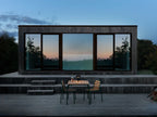 Mesa de exterior Vig 90 × 90 cm, robinia y verde oscuro
