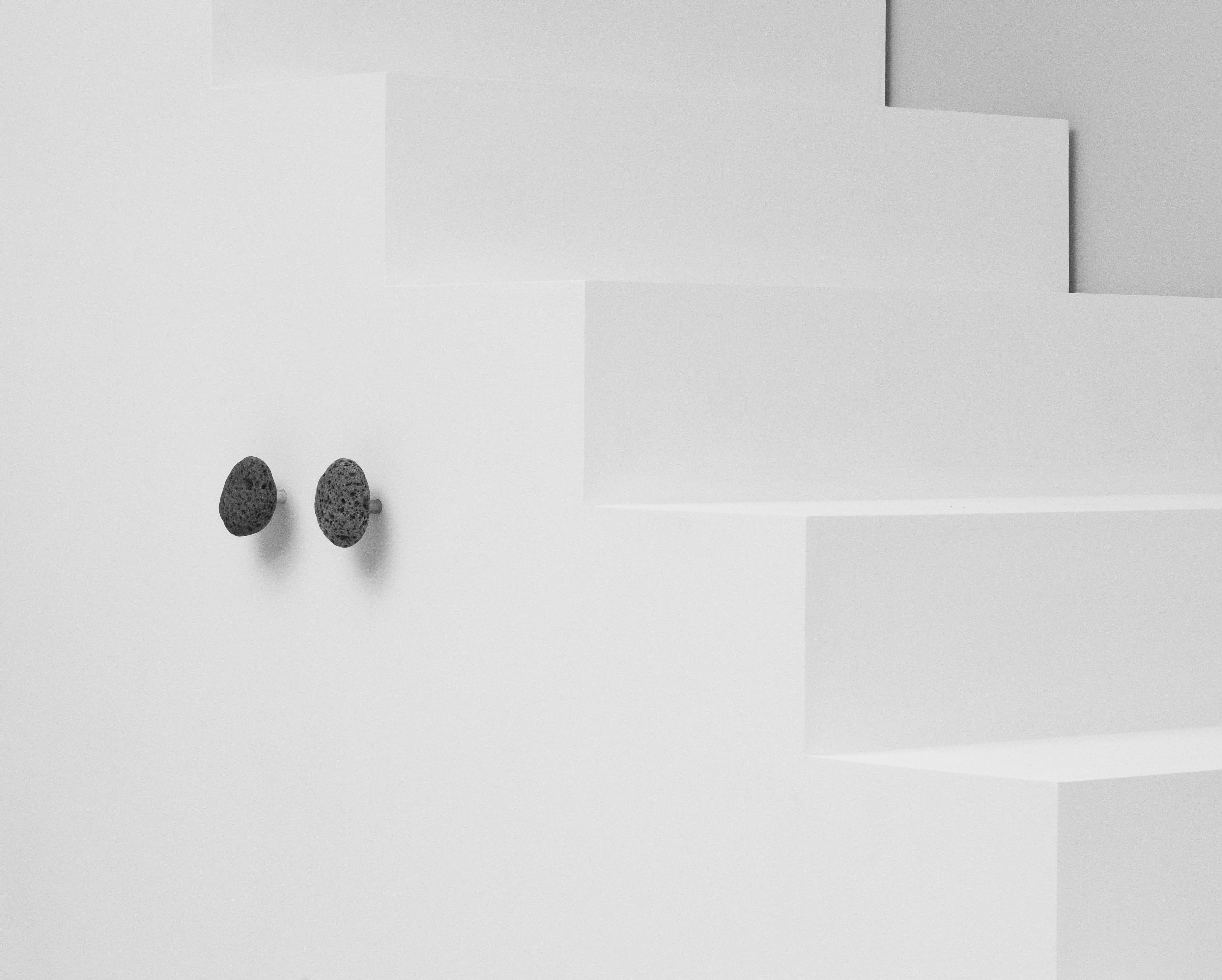 Stone hangers