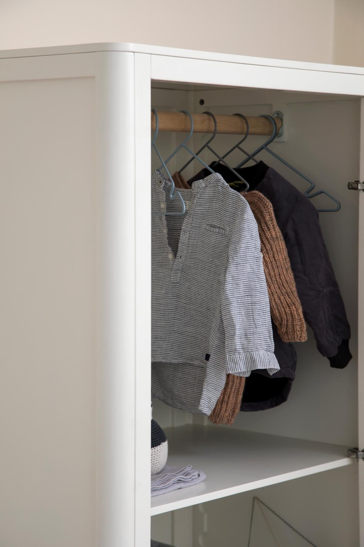 2-door wardrobe | white