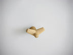 Colgador Tail | wing roble mini