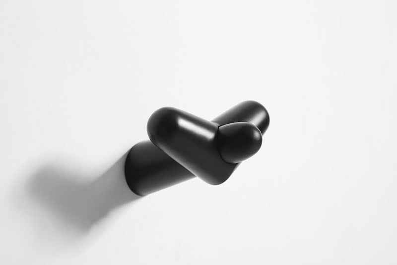 Colgador Tail | wing negro mini