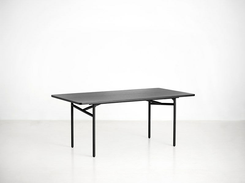 Mesa Diagonal Negro
