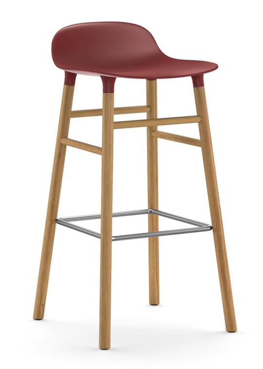 Taburete Form Roble Rojo 75 cm