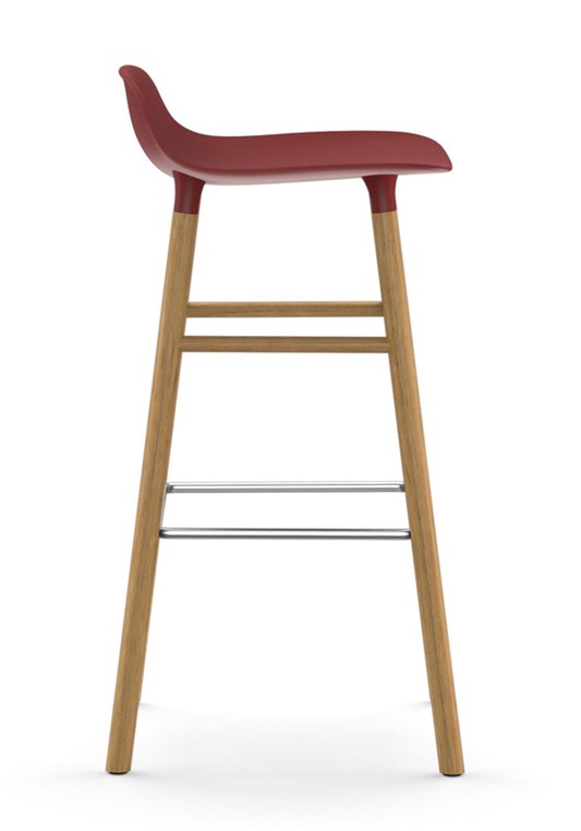 Taburete Form Roble Rojo 75 cm