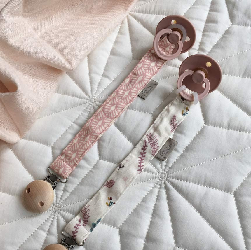 Chupetero | Pressed Leaves Rose