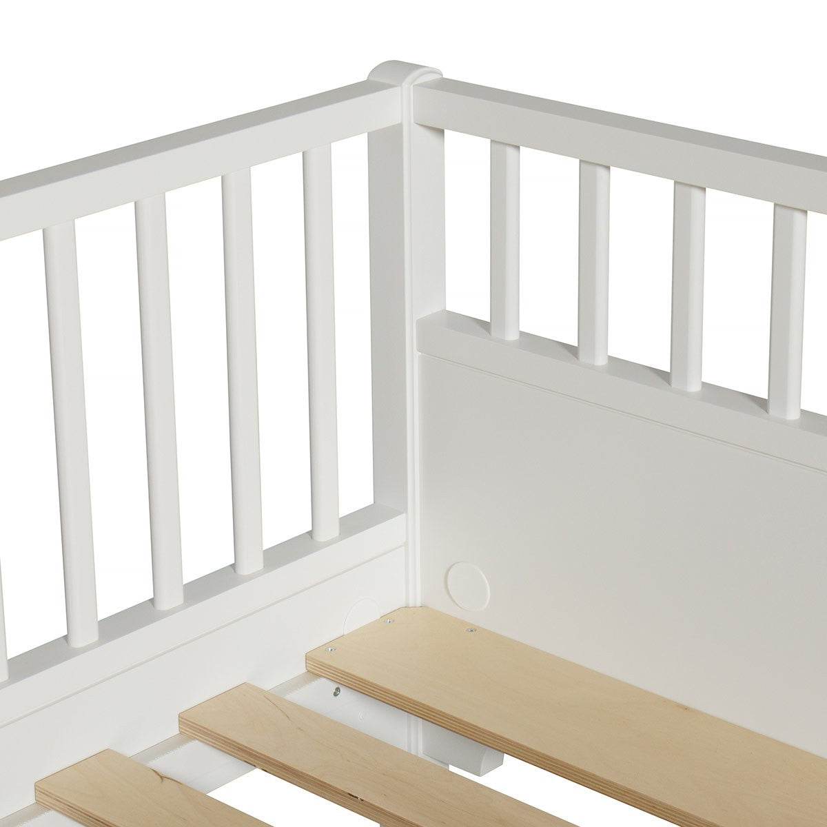Cama blanca de día | Seaside