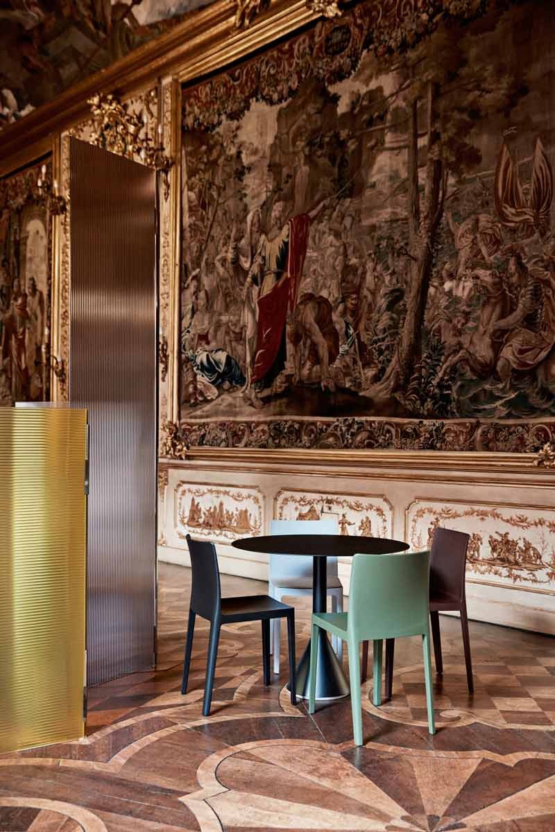 Chaise gris bleuté | Elementaire