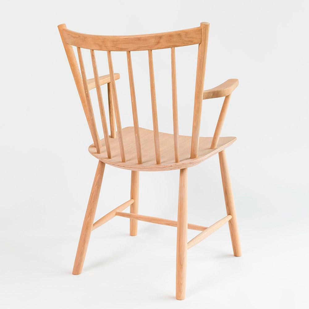 Silla J42 Roble