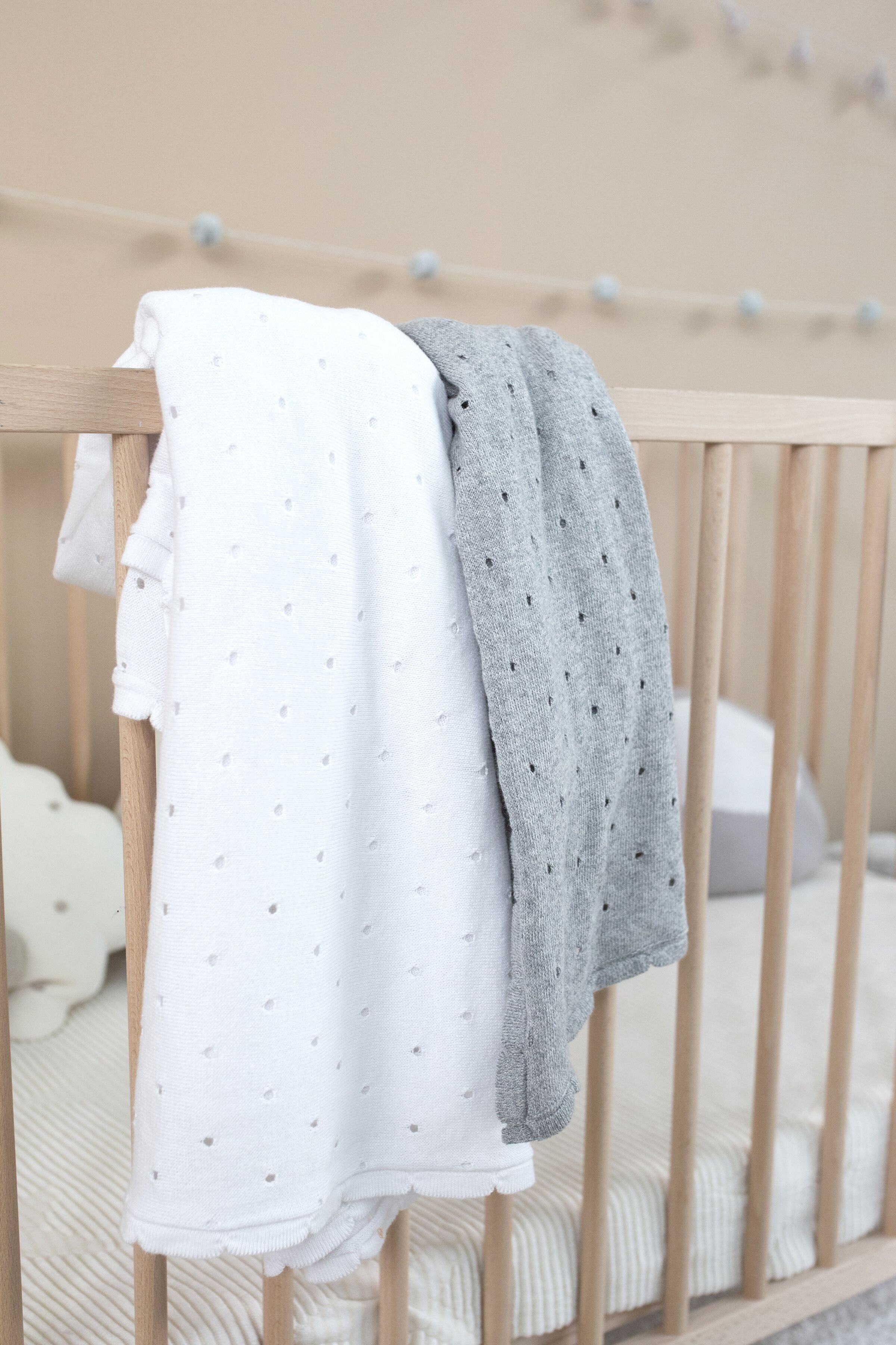 White Blanket | Biscuit
