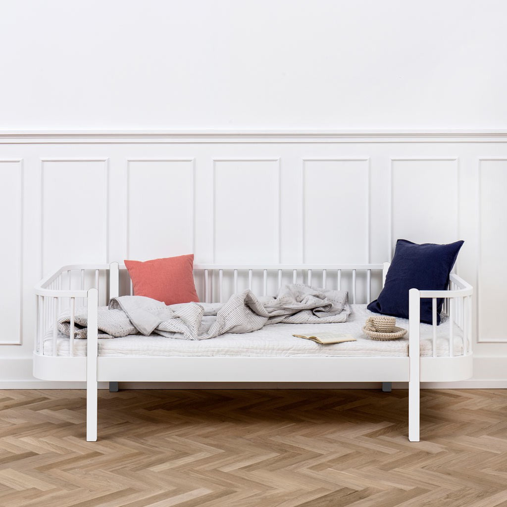 cama-blanca-de-dia--wood-846