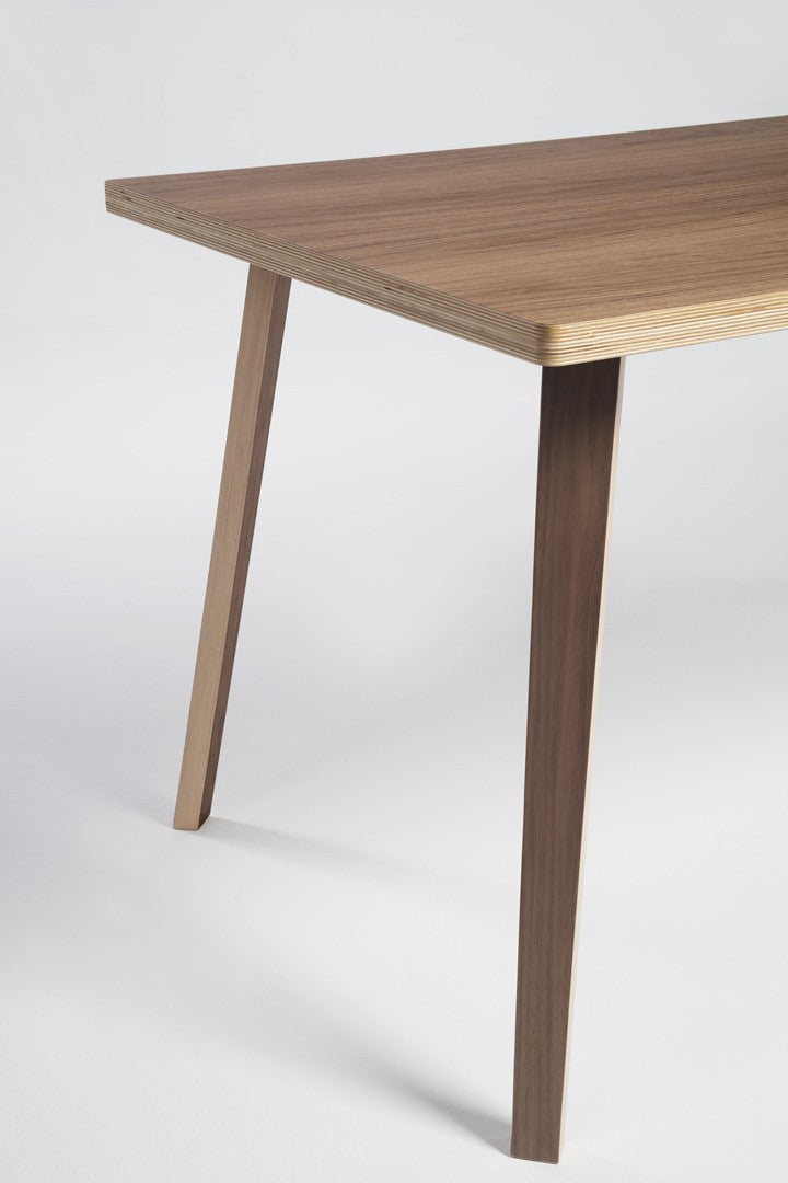 Mesa Gràcia Nogal Cuadrada