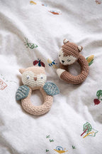 sonajero--crochet-sparky-the-fox-acorn-brown-7607