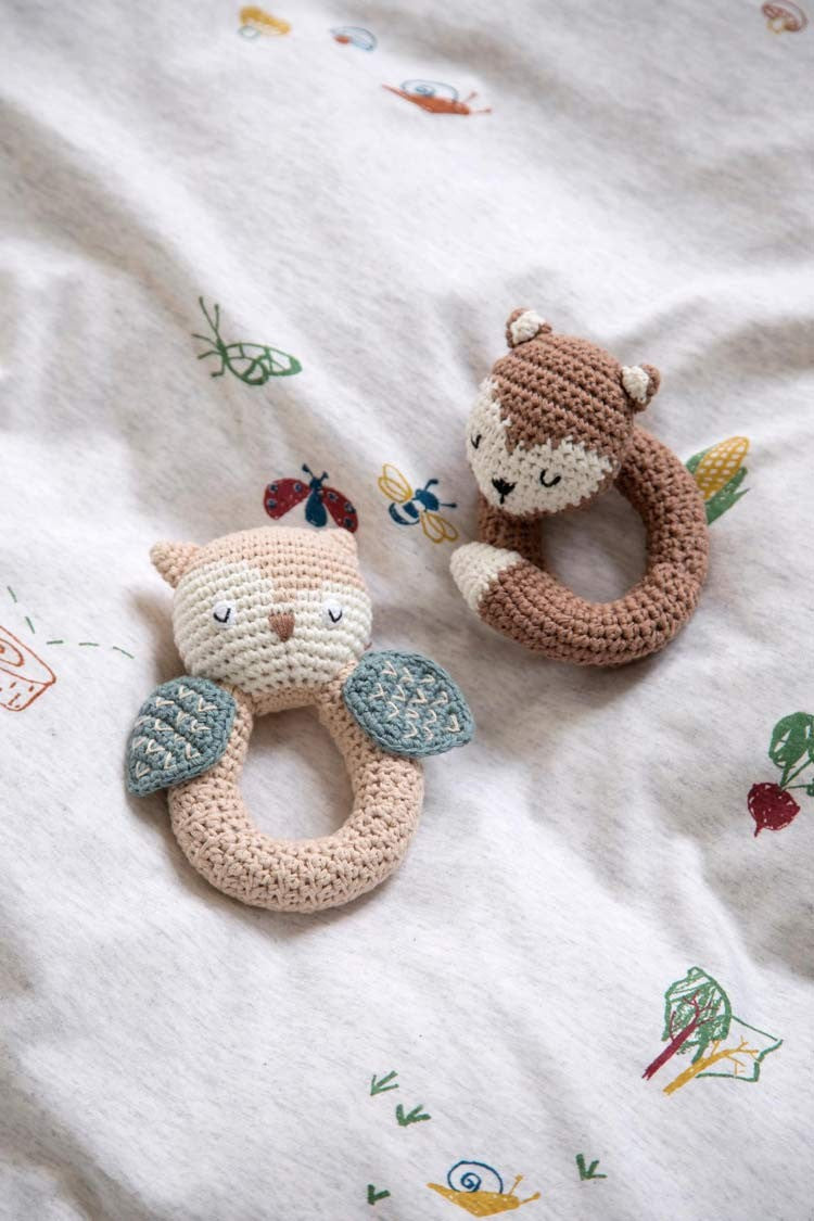 sonajero--crochet-sparky-the-fox-acorn-brown-7607