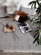 Way Cushion 70x50 White/Blue