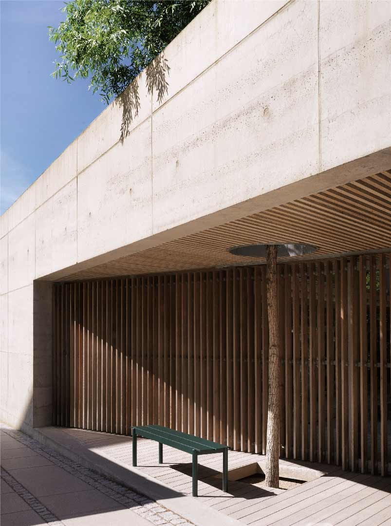 Banco Linear Steel 170