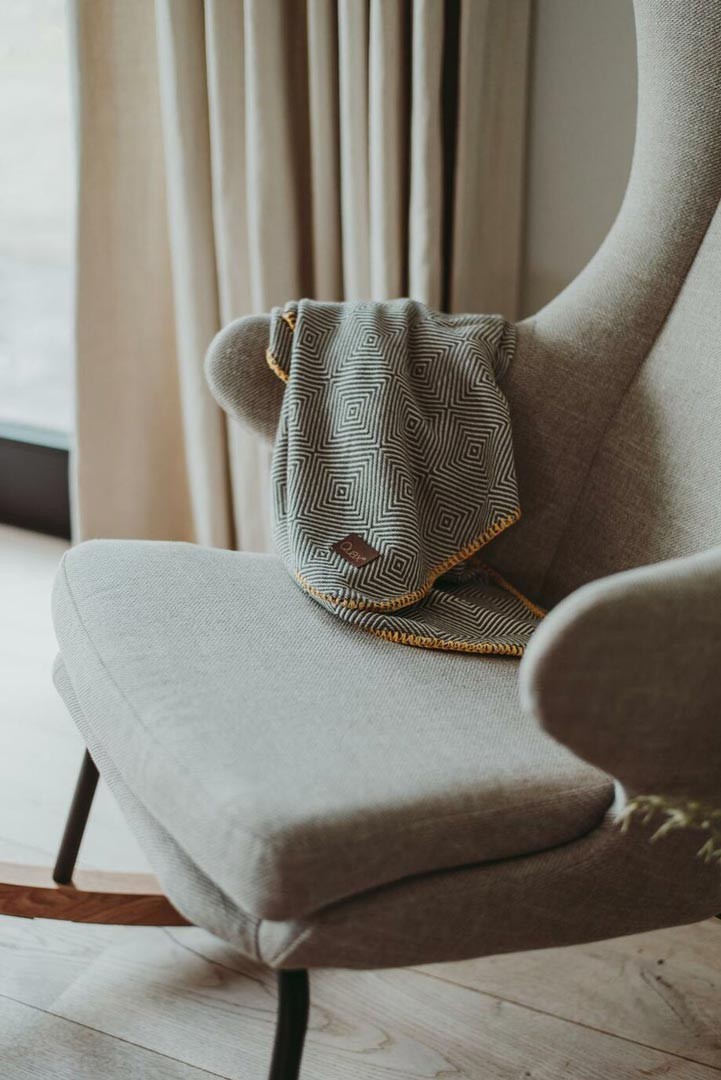 Rocking Chair | De Luxe